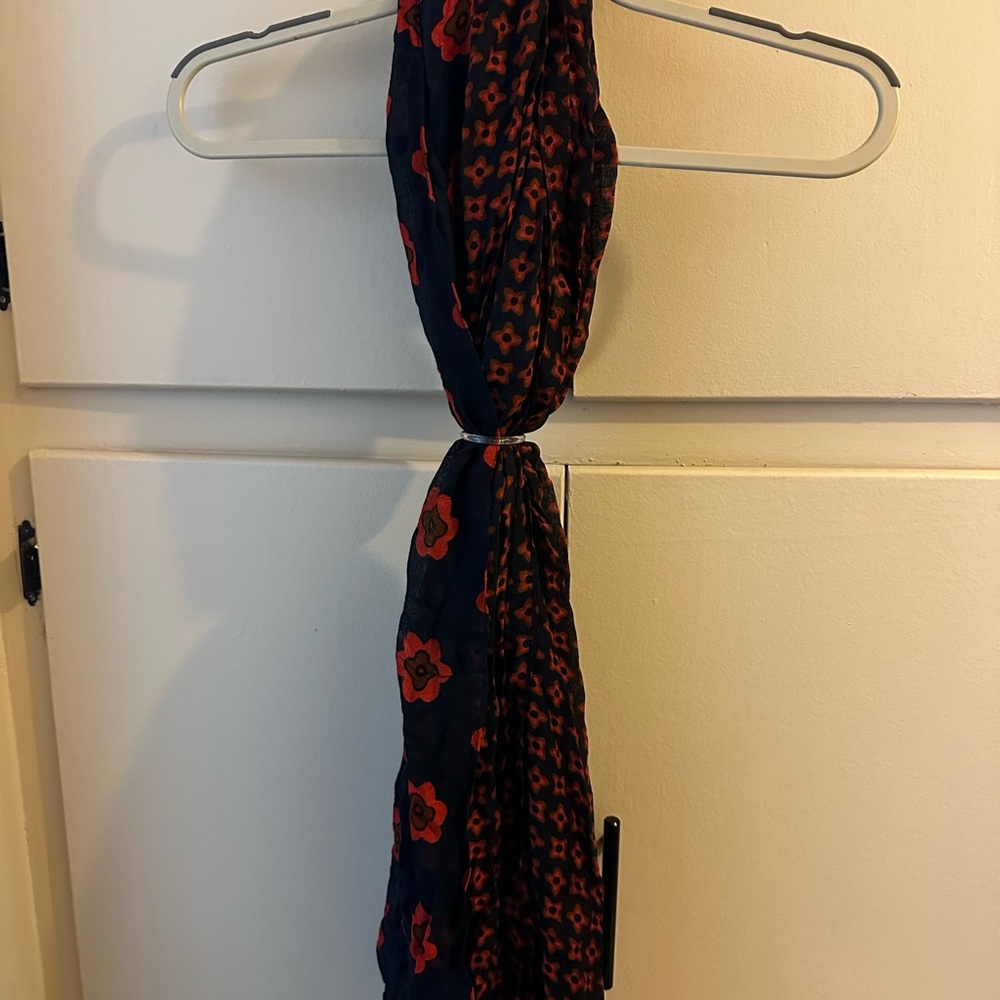 Floral Patterned Scarf - Red and Blue